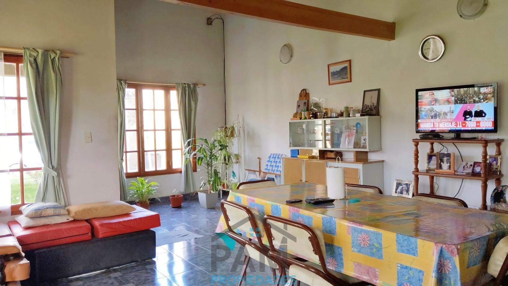 Amplia casa con dos dormitorios, San Martin al 1100, Junin de los Andes