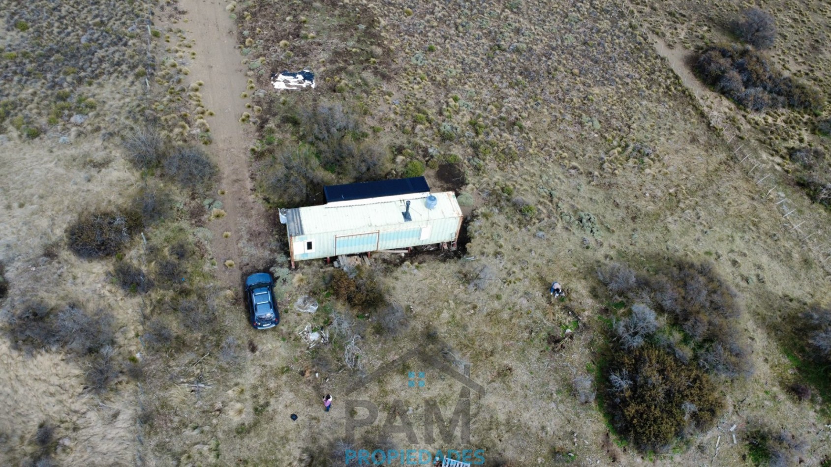 CASA CONTAINER HABITABLE SOBRE RUTA 61, A 3 KM DEL LAGO HUECHULAFQUEN 
