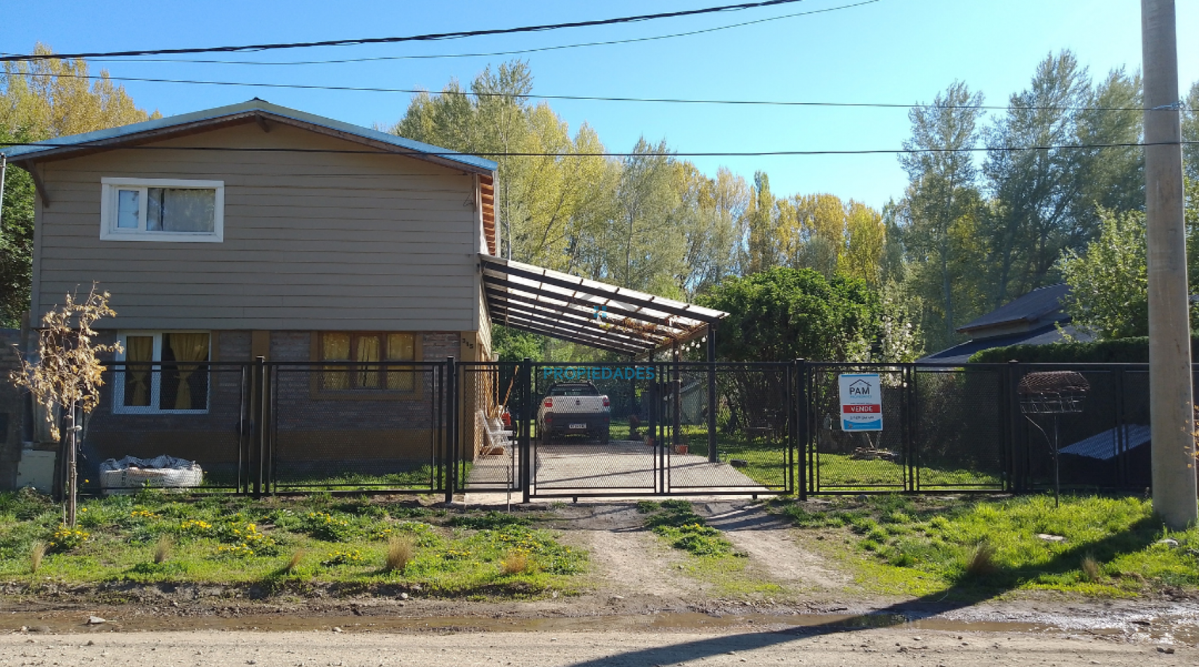 HERMOSA CASA EN VENTA CON GRAN TERRENO