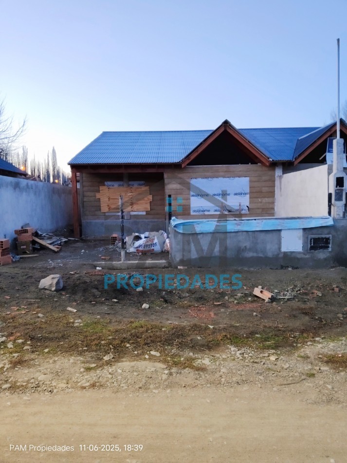 VENTA DE DOS PH A ESTRENAR DE 4 AMBIENTES