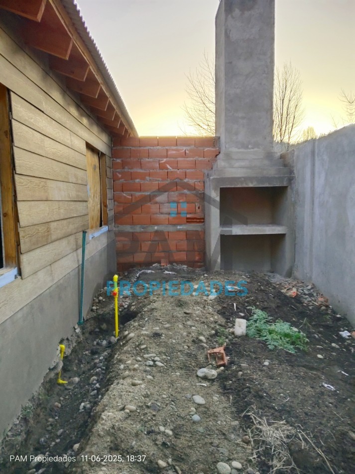VENTA DE DOS PH A ESTRENAR DE 4 AMBIENTES