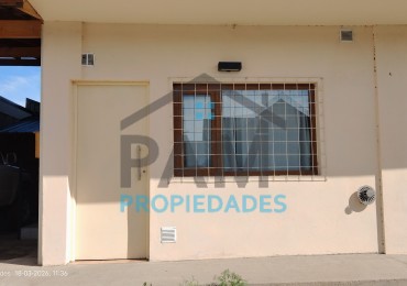 ALQUILER PERMANENTE DE UN DORMITORIO EN PLANTA BAJA