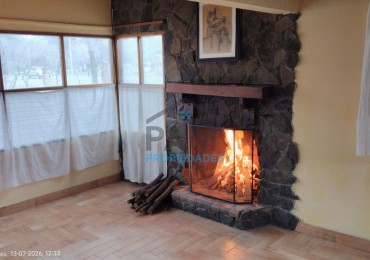 CASA CON CABAÑA EN VENTA